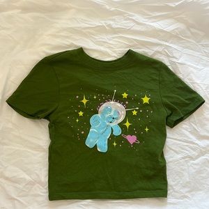 Urban Outiftters Cropped Graphic baby tee